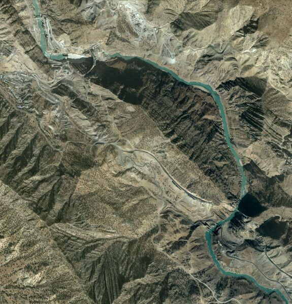 File:KaroonDam3Area.jpg