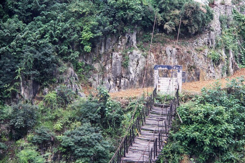 File:LuoluFarWestSide.jpg