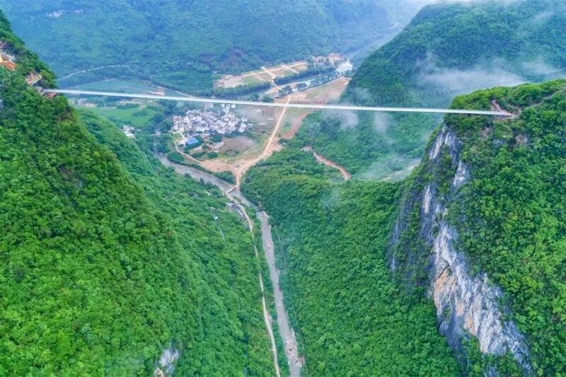 File:Tianyundu Glass Footbridge Drone.jpg