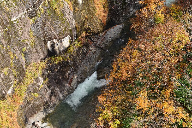 File:Tamugigawa 70mtrDrop.jpg