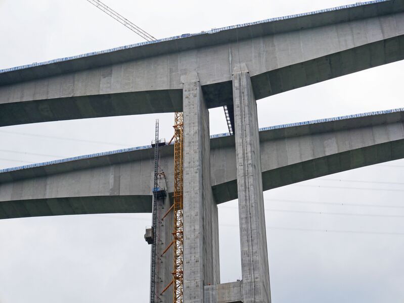 File:ChangtouheCentralPierBeams.JPG