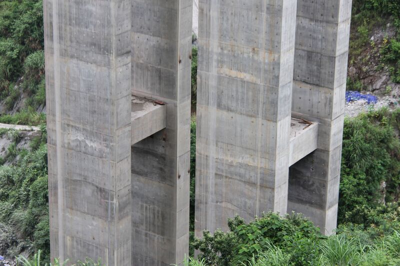 File:UnknownGuzhangNorthBeamProb110mtrSpan.JPG