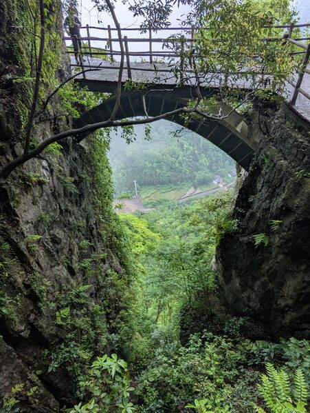 File:Qingjiang FangshanSmallArch.jpg