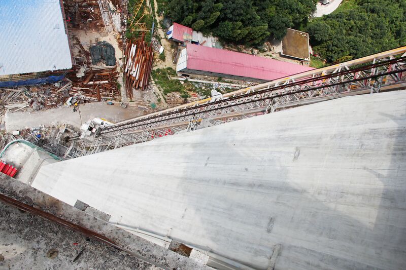 File:YachihePierDownView.jpg