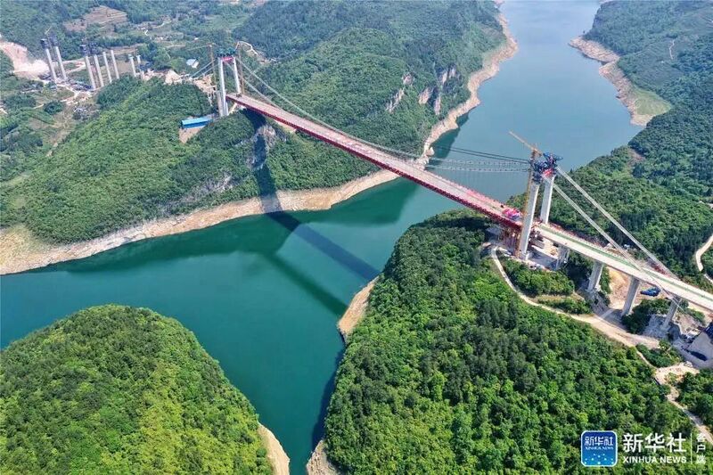 File:Wujiang Bridge ZunyuLakeDrone.jpg
