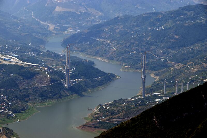 File:DaxiheFromMountain.JPG
