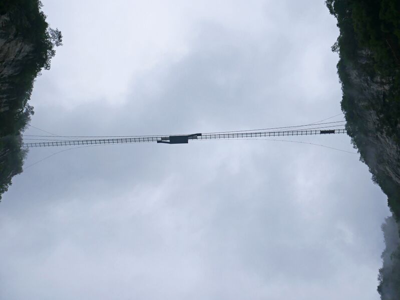 File:NanjiangFootbridge29.JPG
