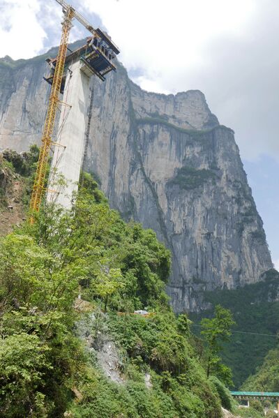 File:Qingjiang Bridge Yaojiaping Dam23.JPG