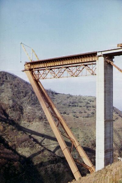 File:49SfalassaBridge.jpg