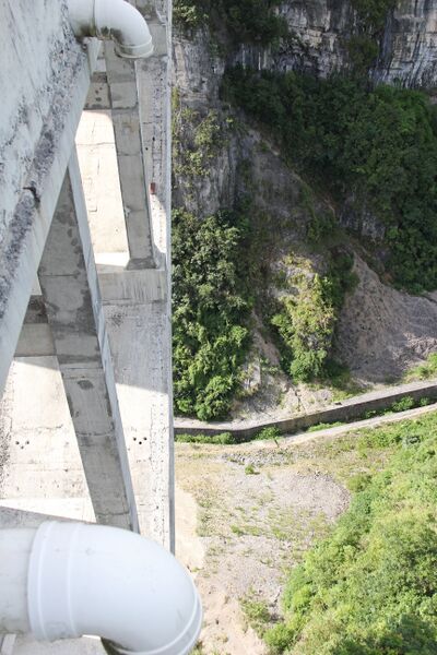 File:MupengRiver.JPG