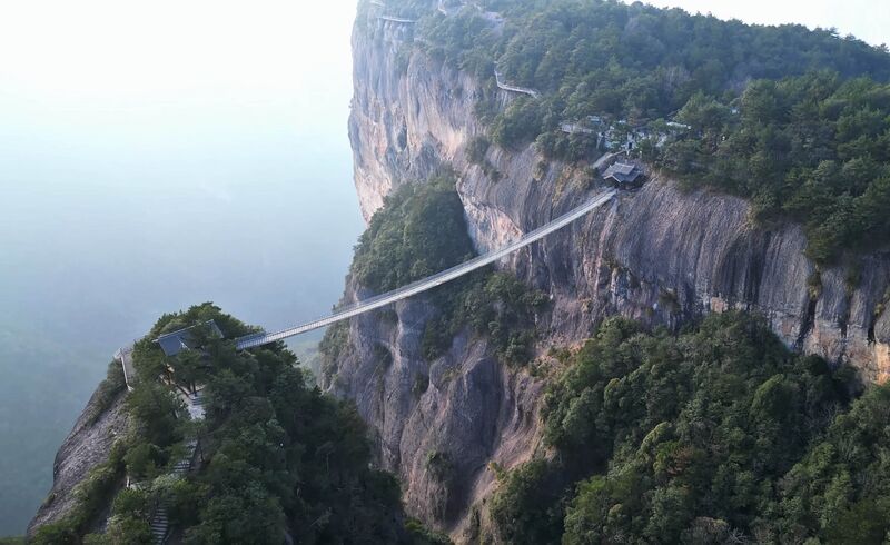 File:Nanhai FootbridgeSunFog.jpg