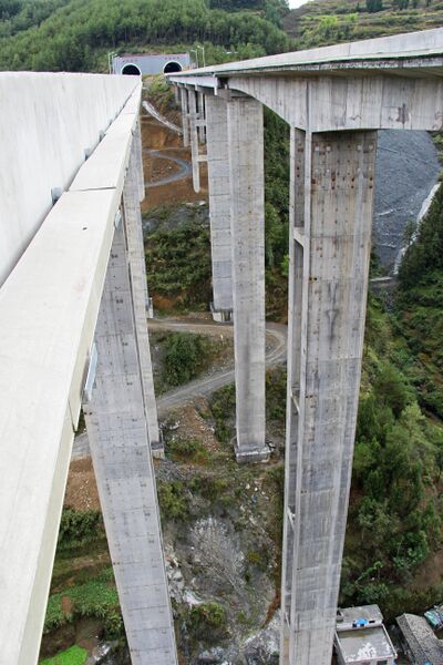 File:DaqiPierGap.jpg