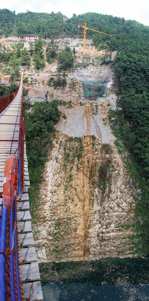 File:MengdongheYongjiCliff Panorama.jpg