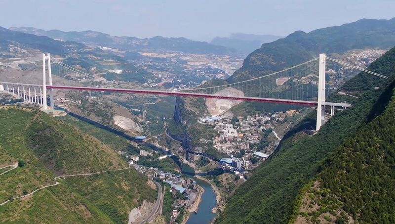 File:Chishuihe Bridge HongjunDrone21.jpg