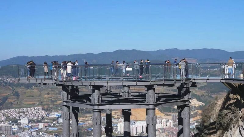 File:Laoyinshan8SidePlatform.jpeg
