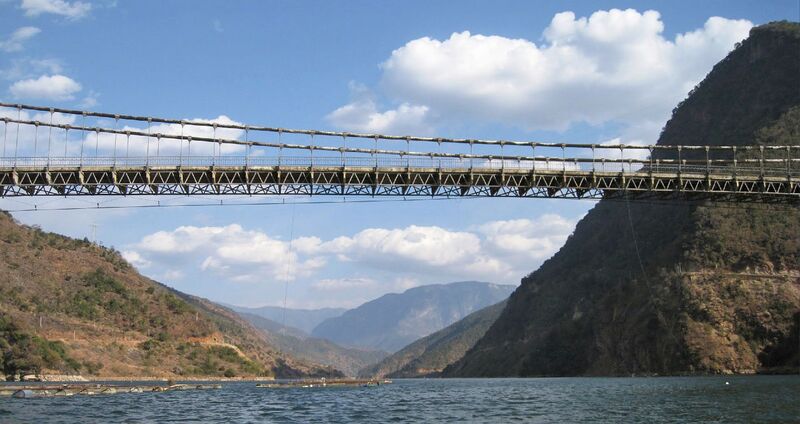 File:GanyuSuspension245mtrSpan.jpg