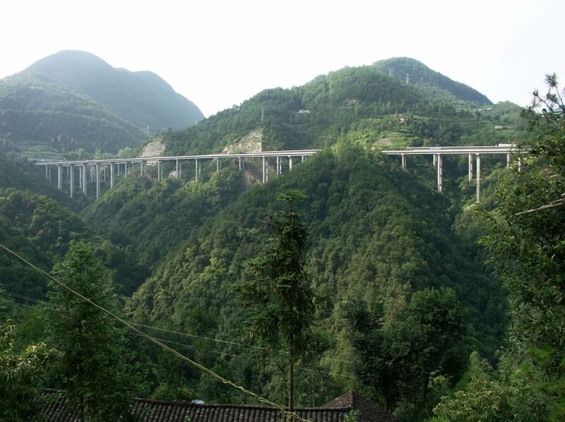 File:SiduheTunnelViaducts.jpg