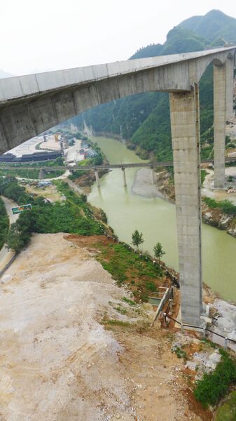 File:219XiaojiangPiersByFilmer.jpg