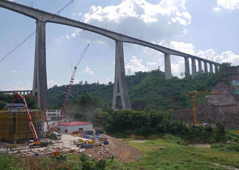 File:Caijiagou Railway Bridge YuwanPierFoundation7.JPG