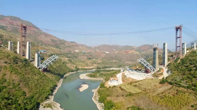 File:NujiangRailwayArchRising.jpg