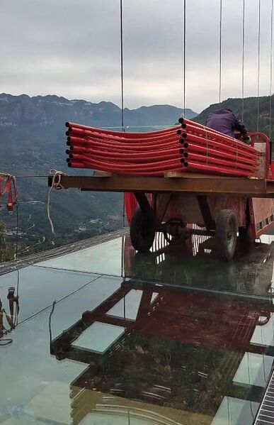 File:YunjianRailings.jpg