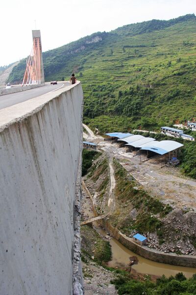 File:LongjingheGorgeBuildings.jpg
