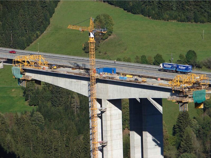 File:2TalubergangLavantSteinerBau.jpg