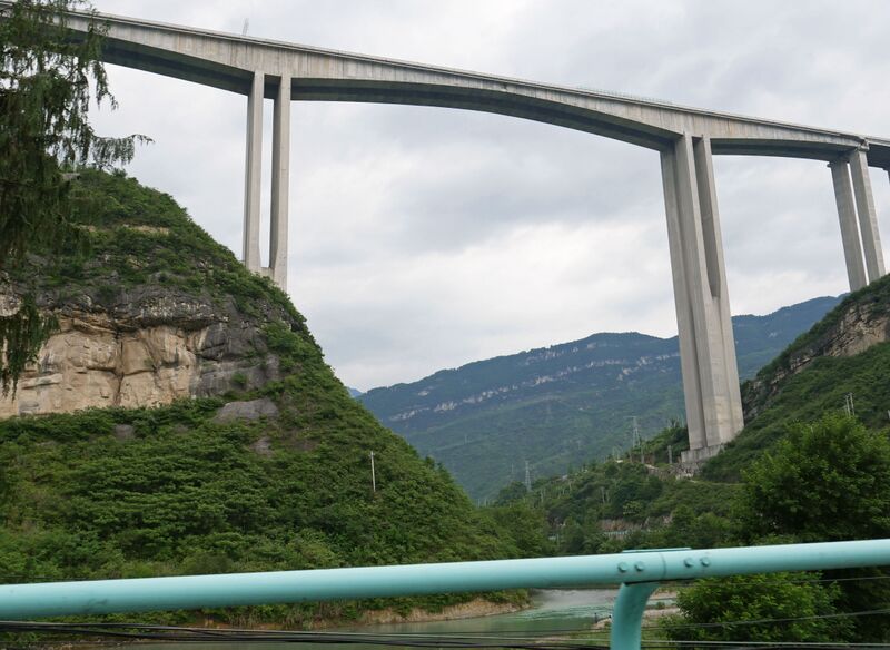 File:FuxingRiver.JPG
