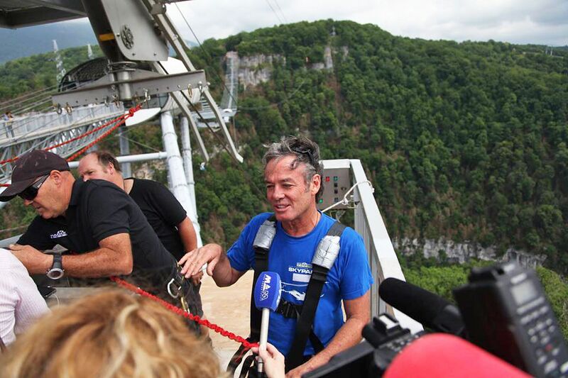 File:AJHackettImageBySkyBridgeAJHackett.jpg
