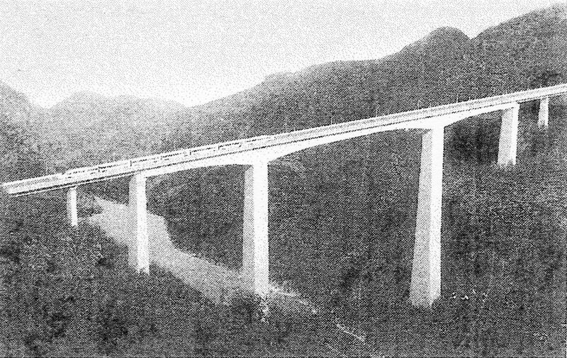 File:NanqiuheRailway160mtrH.jpg