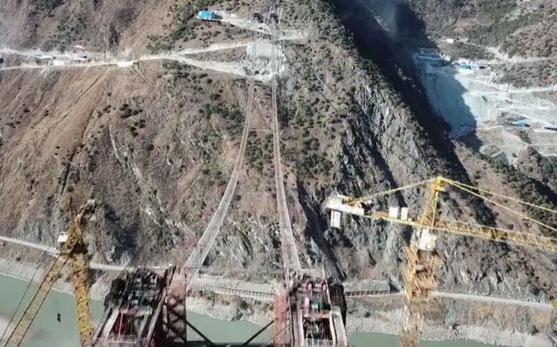 File:Jinshajiang Bridge HutiaoxiaDroneCatwalk.jpg