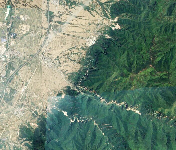 File:MianshanScenicAreaSatellite.jpg