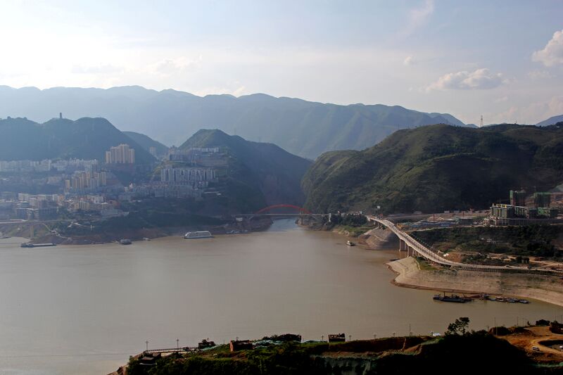 File:689WushanYangtze2018ViewLeft copy.JPG