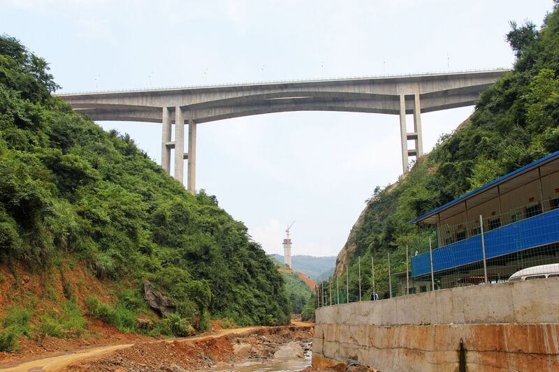 File:345Yongyang2014Side.jpg