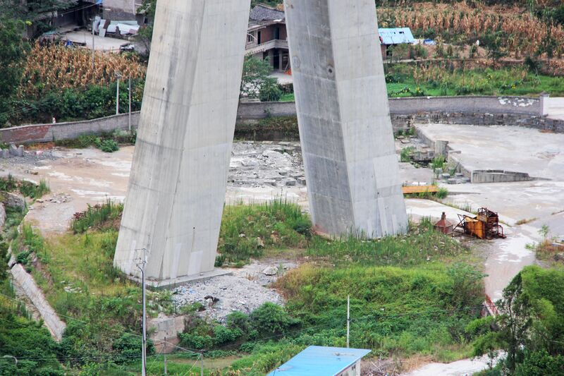 File:XinqiaoPierBase.jpg