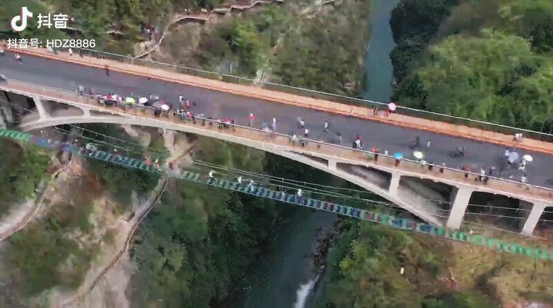 File:Fuquan glass bridge2.jpg