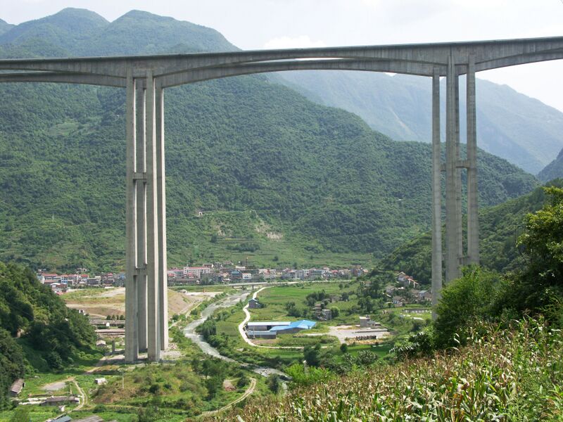 File:LongtanheWideView.jpg