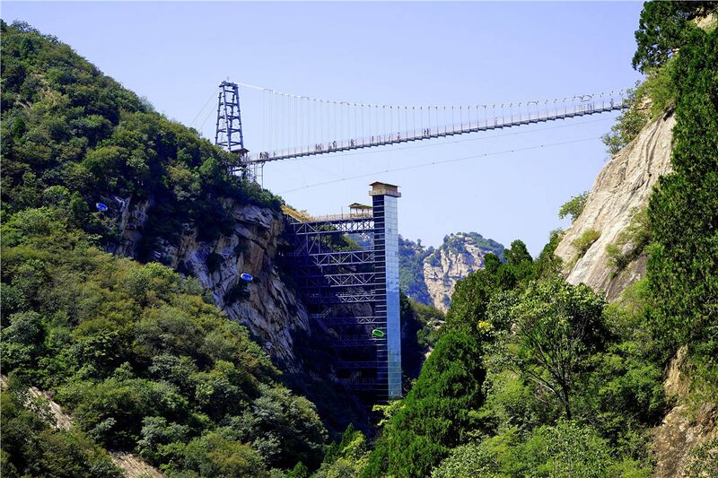 File:Qinglianggu GlassSky3.jpg