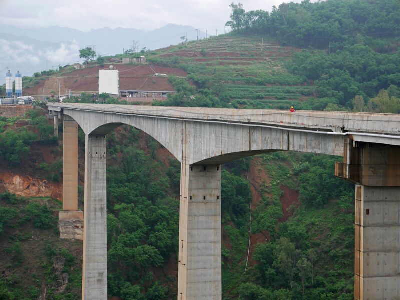 File:Queyihe26.JPG