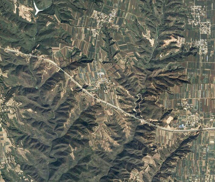 File:ZongmugouRailwaySatelliteWide.jpg
