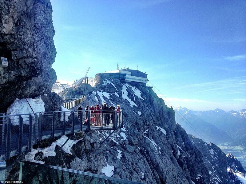 File:DachsteinFootbridgeCliffwalk.jpg