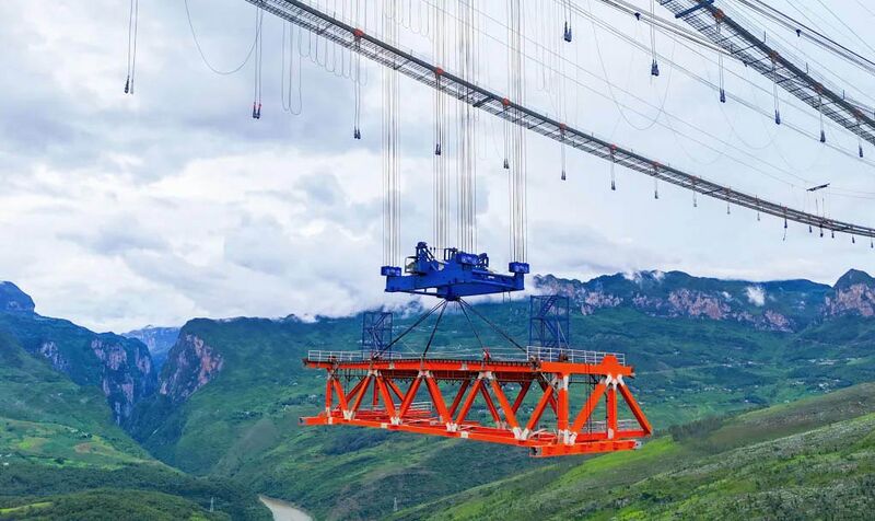File:TianmenTrussMove2.jpg