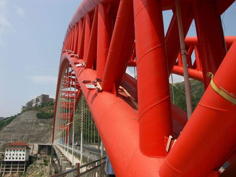 File:DaningheSmallArchTruss.jpg