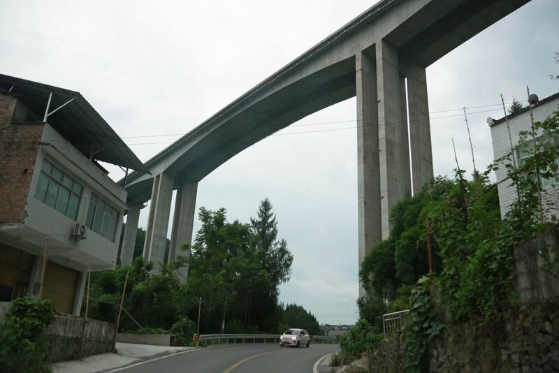 File:DongheTwoPier.JPG