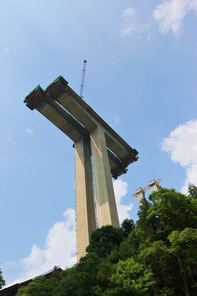 File:Kuangjia'aoPiers.JPG