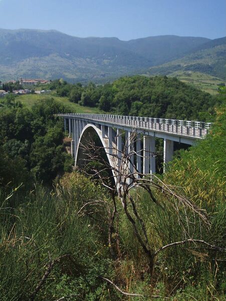 File:SallePanoramio.jpg