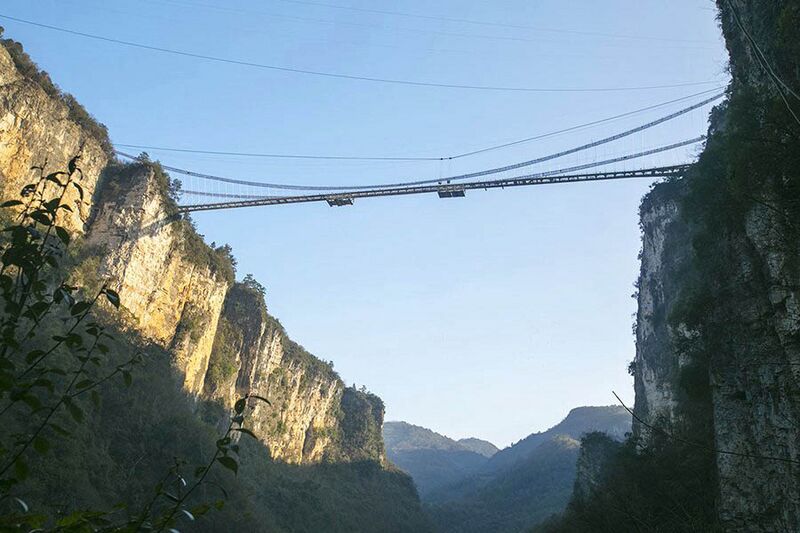 File:ZhangjiajieFromBottomView.jpg