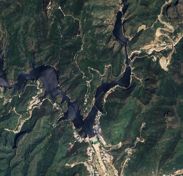 File:JingnianghuSatelliteWide.jpg