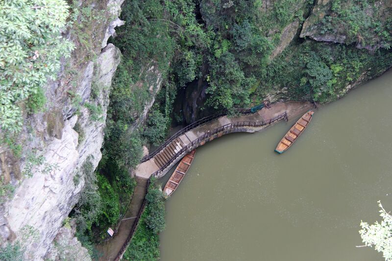 File:TiesuoWaterClose.JPG