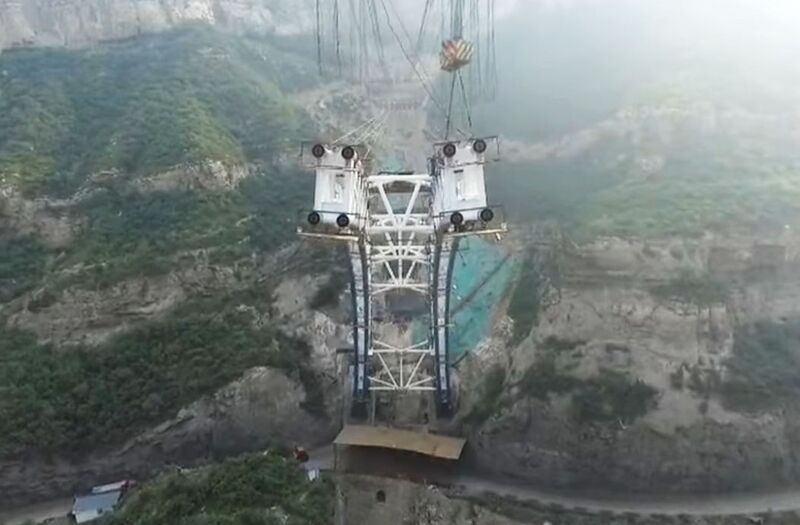 File:HuangheRailwayBridgeLongmen24.jpg